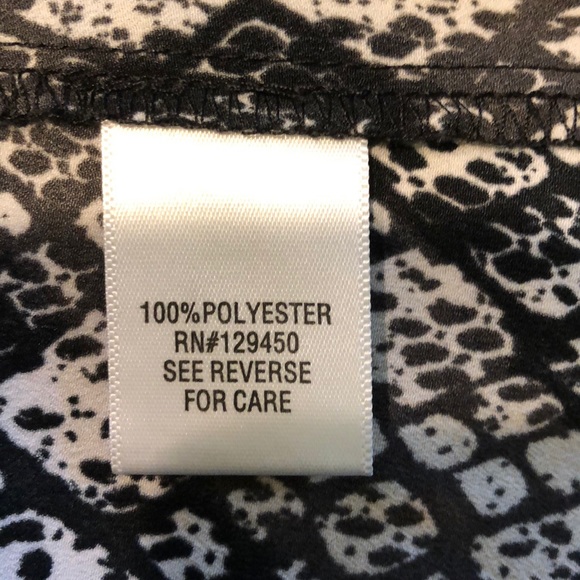 Snake Skin Print Button Down Blouse Top Long Sleeve Black Gray Medium - Picture 5 of 6